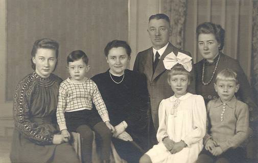 1909–1951 - Bernhard Paul: Kriege und Wiederaufbau